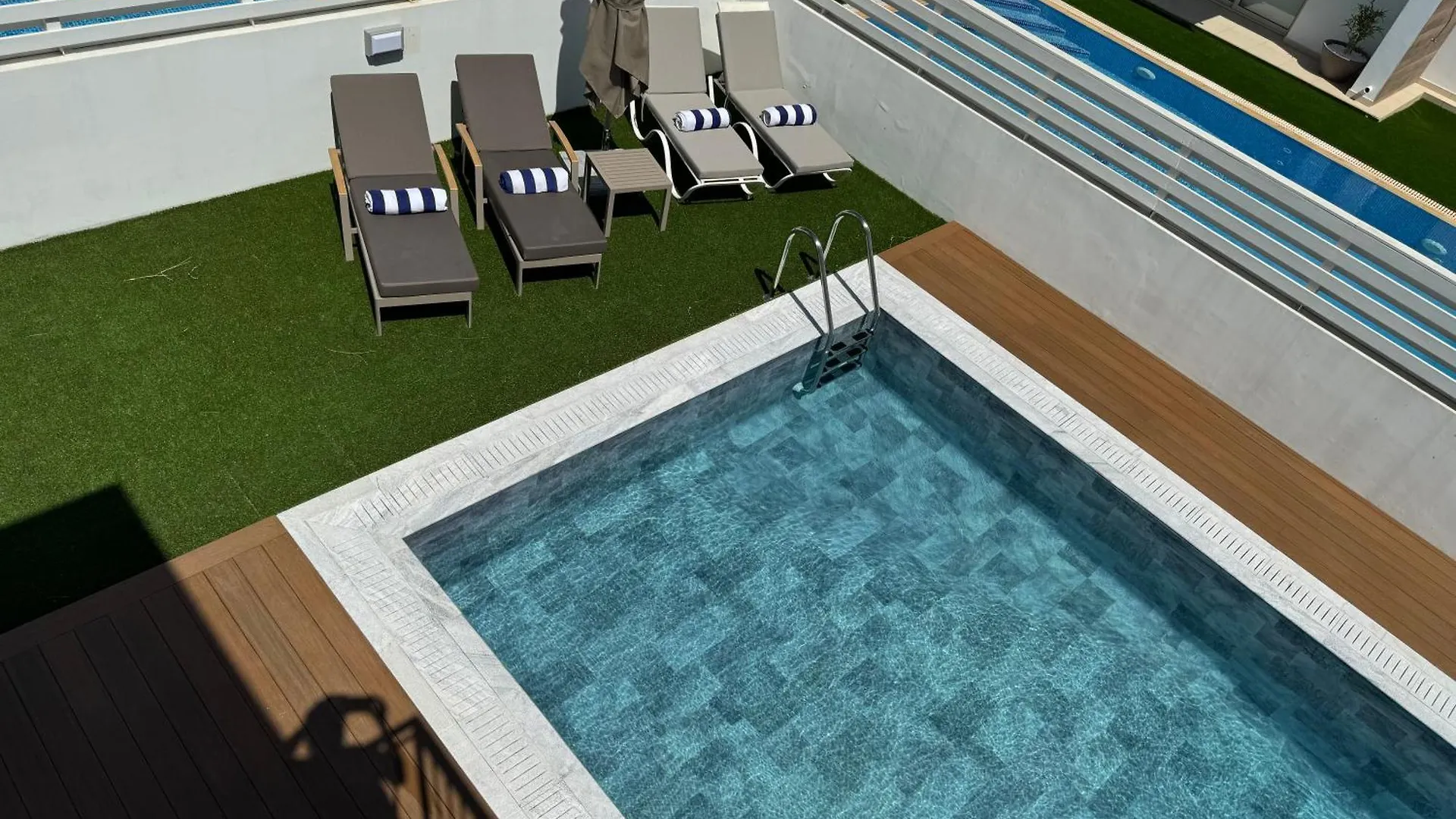 פרוטאראס Paez Villa קפריסין