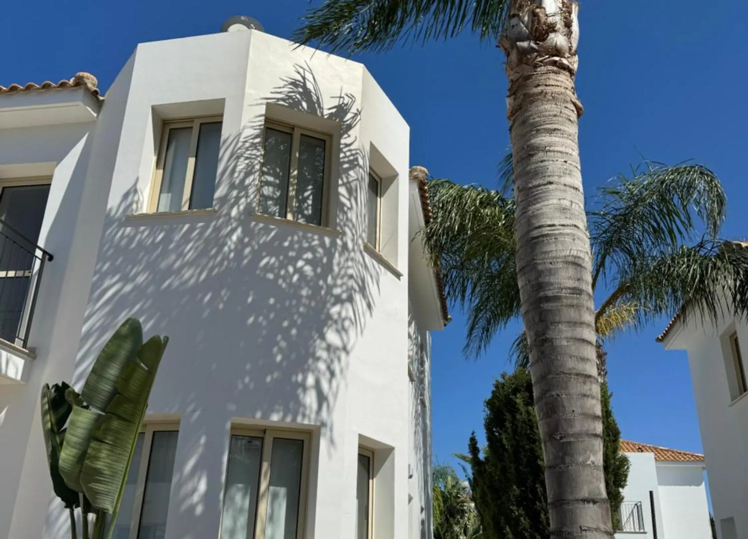 פרוטאראס Paez Villa קפריסין